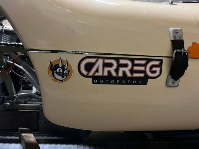 I like the sticker on Tim Cheney's sensational Autotune Gemini