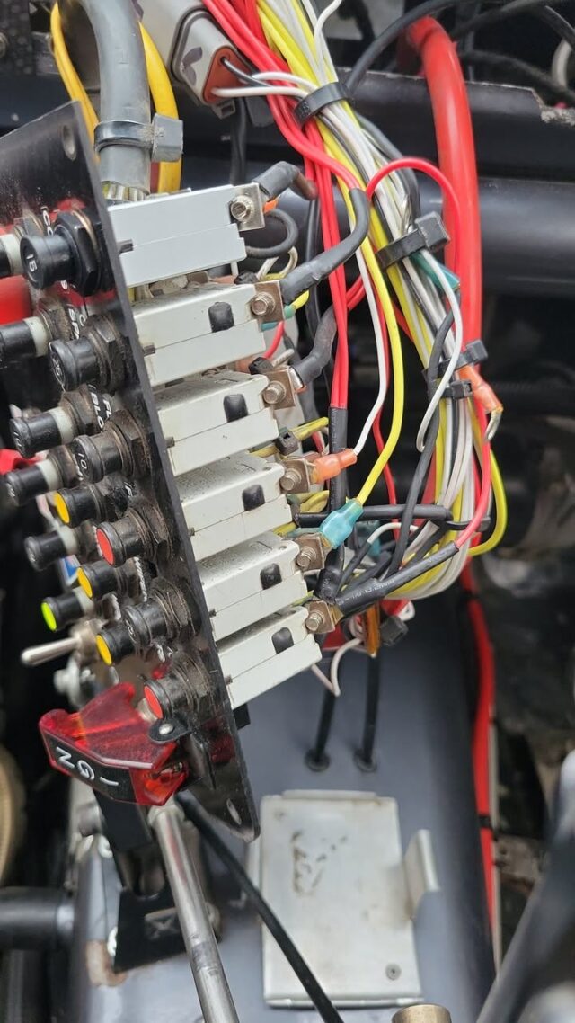 Today's small challenge. Just swapping a circuit breaker (eye watering cost). All very nicely put together but ever so tight in there.