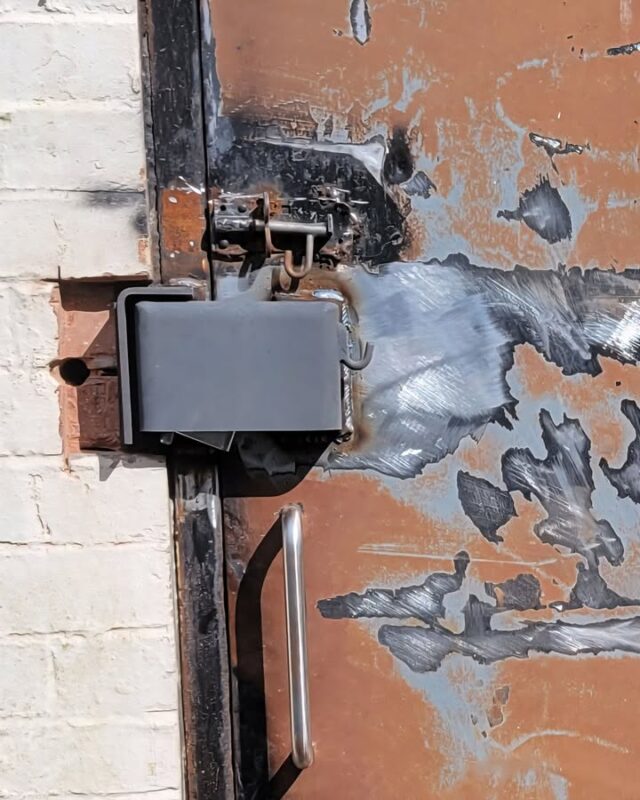 It's the small things that make a big difference. Managed to get the new lock and box on the door today thanks to the welding skills of another Motorsport company 50 yards away. 

The old bolt and padlock were rubbish, looked like I welded them, and the bit on the frame came off with a good clout 😩
The doors on this place are typical MOD and are all steel and super thick. I feel more comfortable now!
